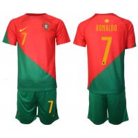 Koszulka piłkarska Portugalia Cristiano Ronaldo #7 Strój Domowy dla dzieci MŚ 2022 tanio Krótki Rękaw (+ Krótkie spodenki)